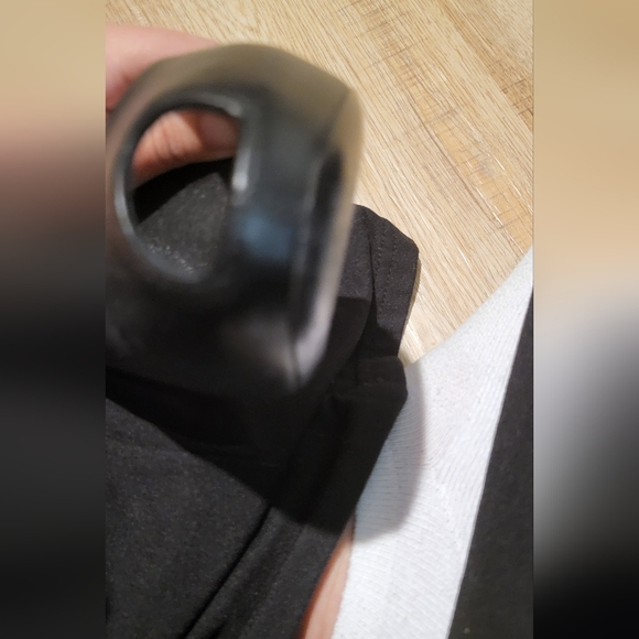 Luis vuitton size 7 black lock pump open toe - Picture 15 of 16